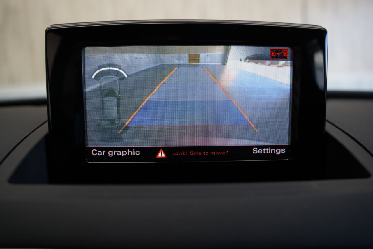 Used 2018 Audi Q3 2.0T Premium w/ Convenience Package image 22