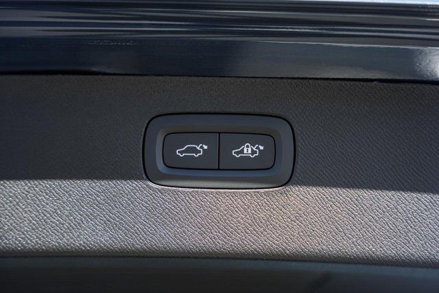 New 2026 Volvo XC90 B6 Ultra w/ Protection Package Premier image 11