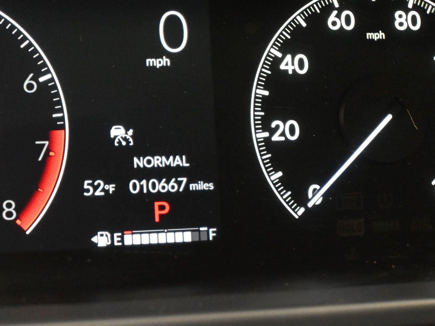 Used 2024 Honda HR-V EX-L image 3