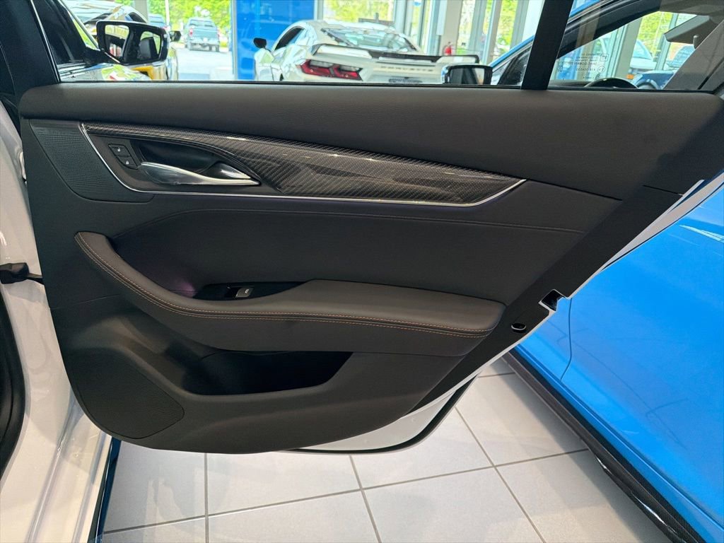 Used 2025 Cadillac CT5 Sport RWD image 30