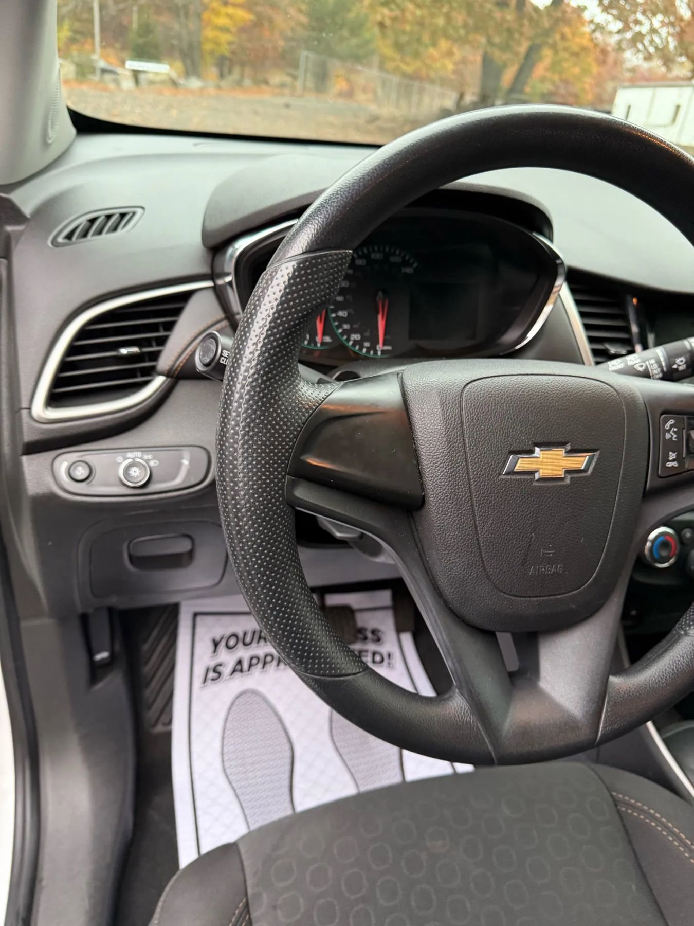 Used 2019 Chevrolet Trax LS image 34