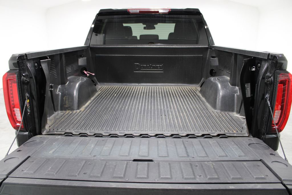 Used 2024 GMC Sierra 1500 SLT image 16