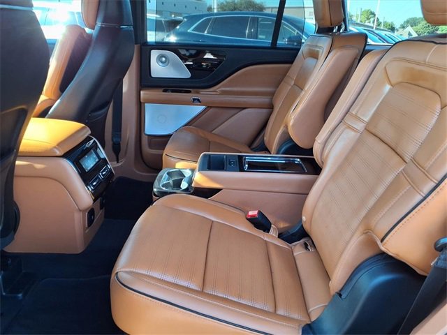 Certified 2023 Lincoln Aviator Black Label w/ Dynamic Handling Package image 9
