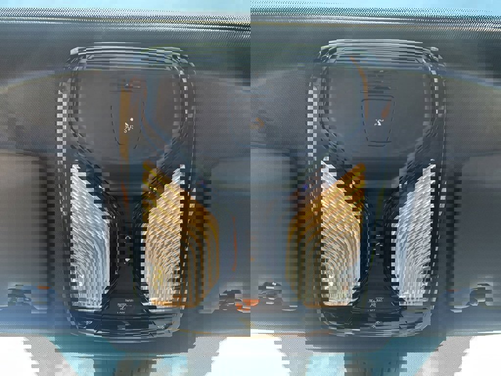 Used 2021 BMW 430i xDrive Coupe w/ Convenience Package image 17