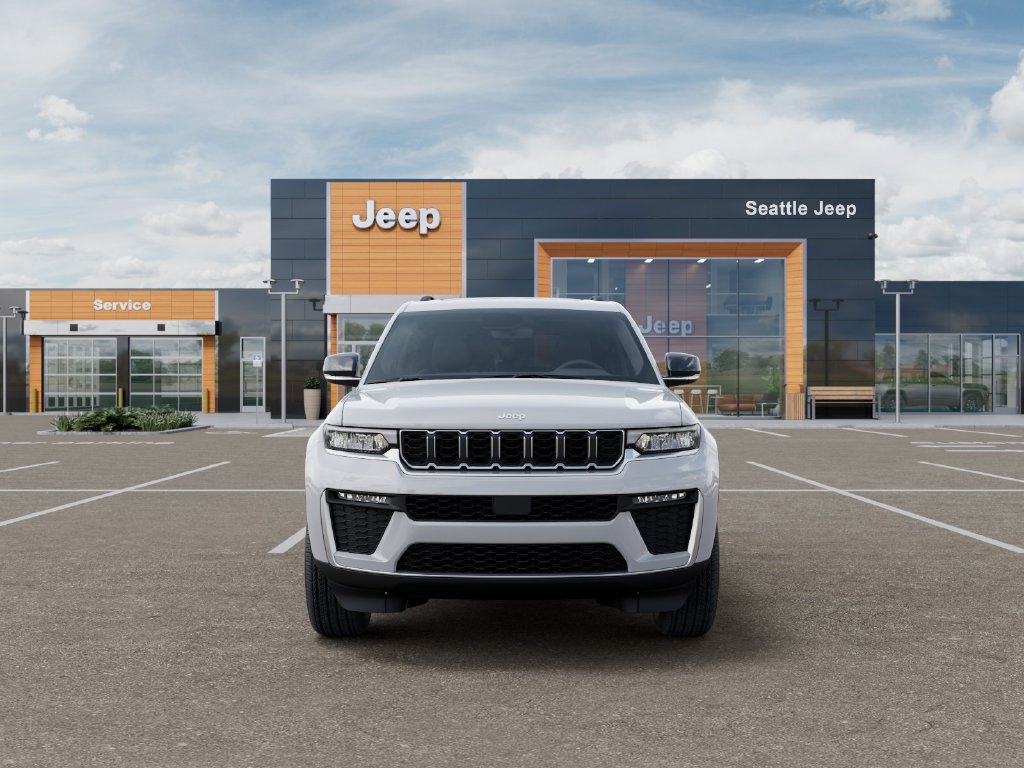 New 2026 Jeep Grand Cherokee Limited w/ Trailer Tow Package AWD/4WD image 7