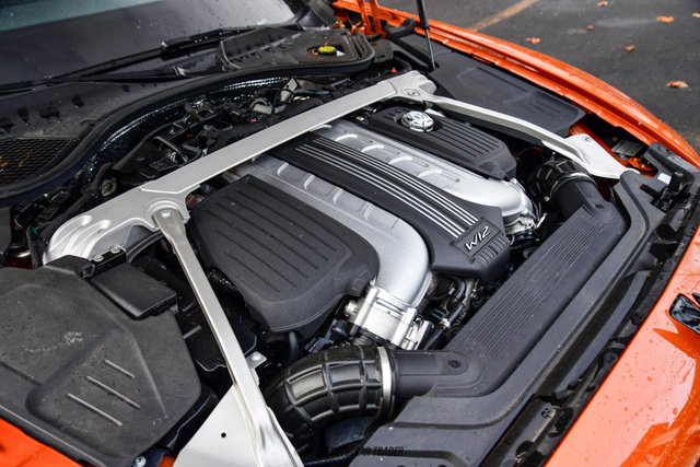 Used 2024 Bentley Flying Spur W12 image 16