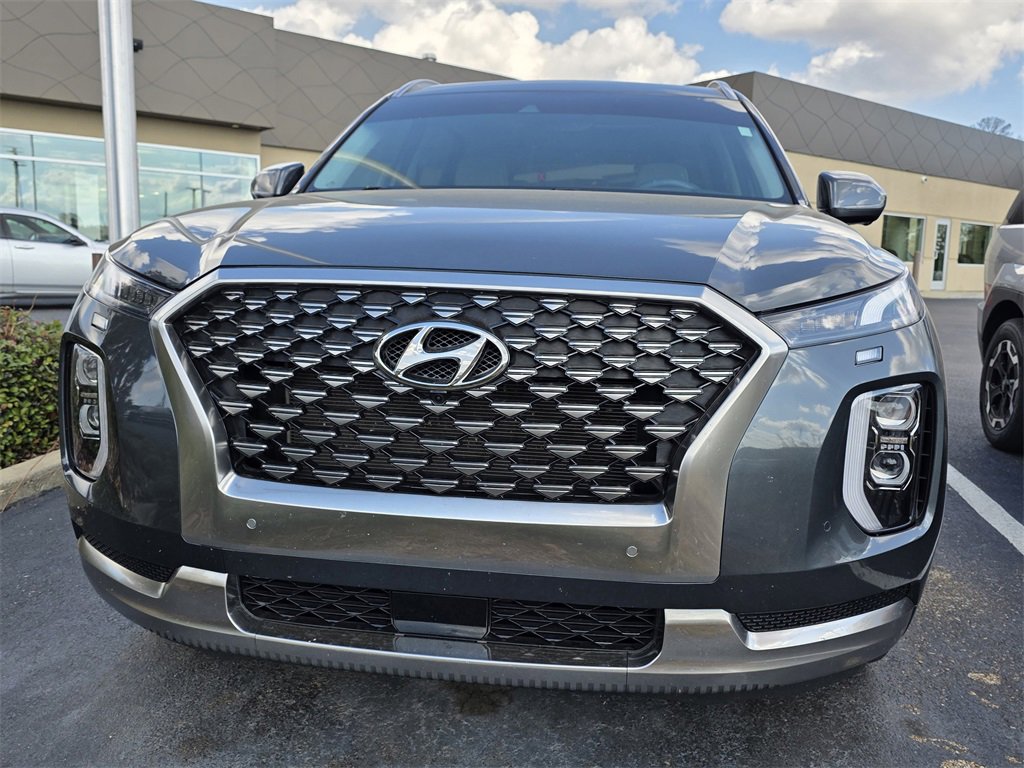 Used 2022 Hyundai Palisade Calligraphy image 2