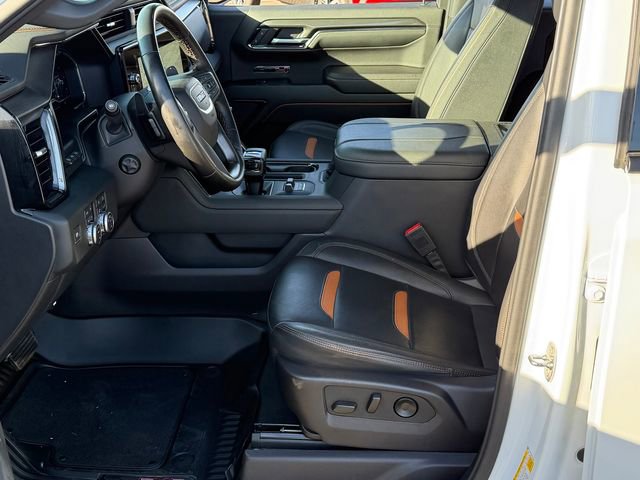 Used 2024 GMC Sierra 1500 AT4 w/ Technology Package AWD/4WD image 21