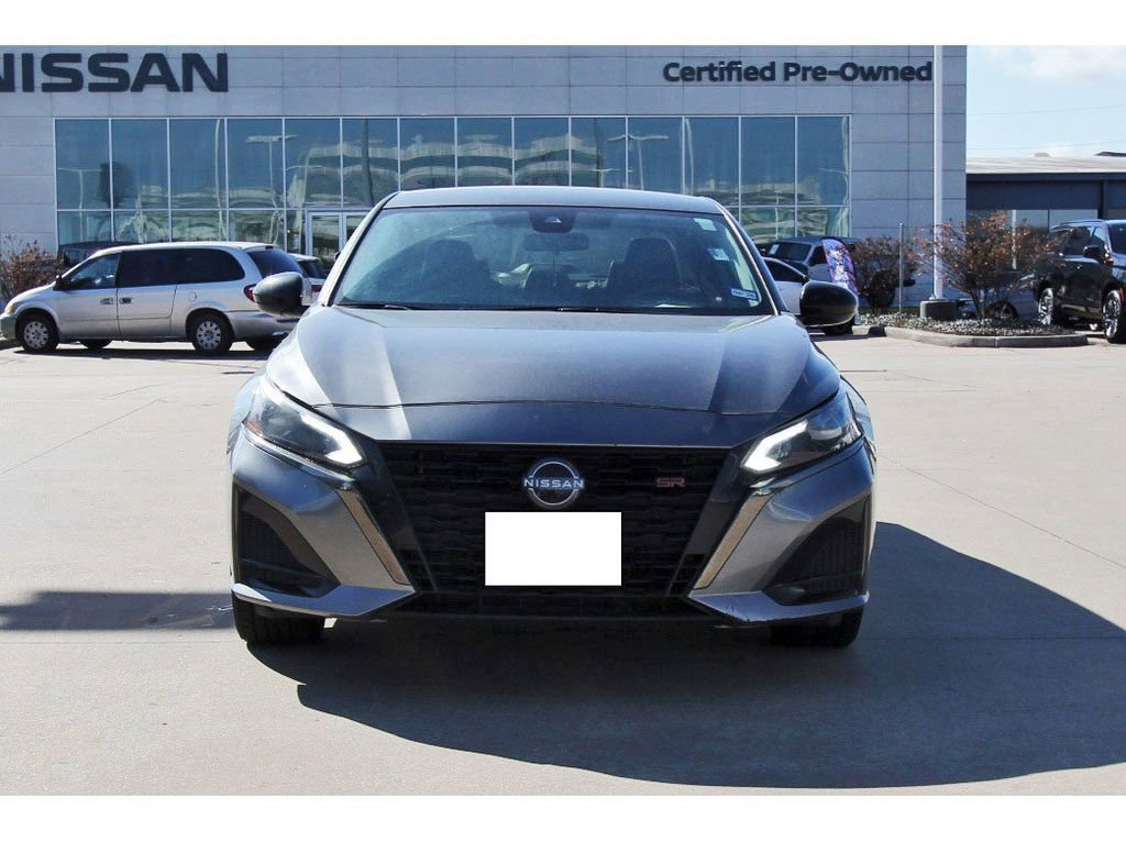 Used 2024 Nissan Altima 2.5 SR image 8