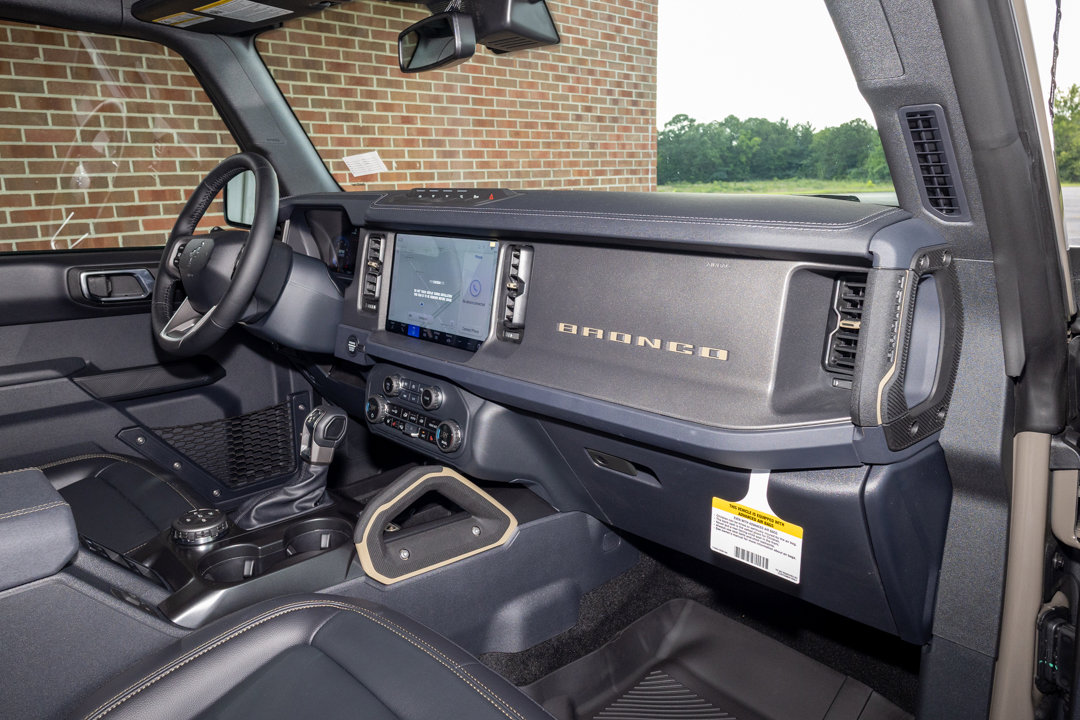 New 2025 Ford Bronco Badlands image 26