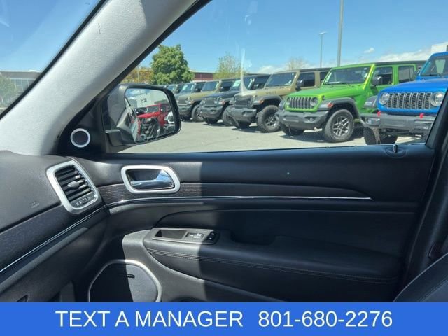 Used 2021 Jeep Grand Cherokee Summit w/ Platinum Series Group AWD/4WD image 24
