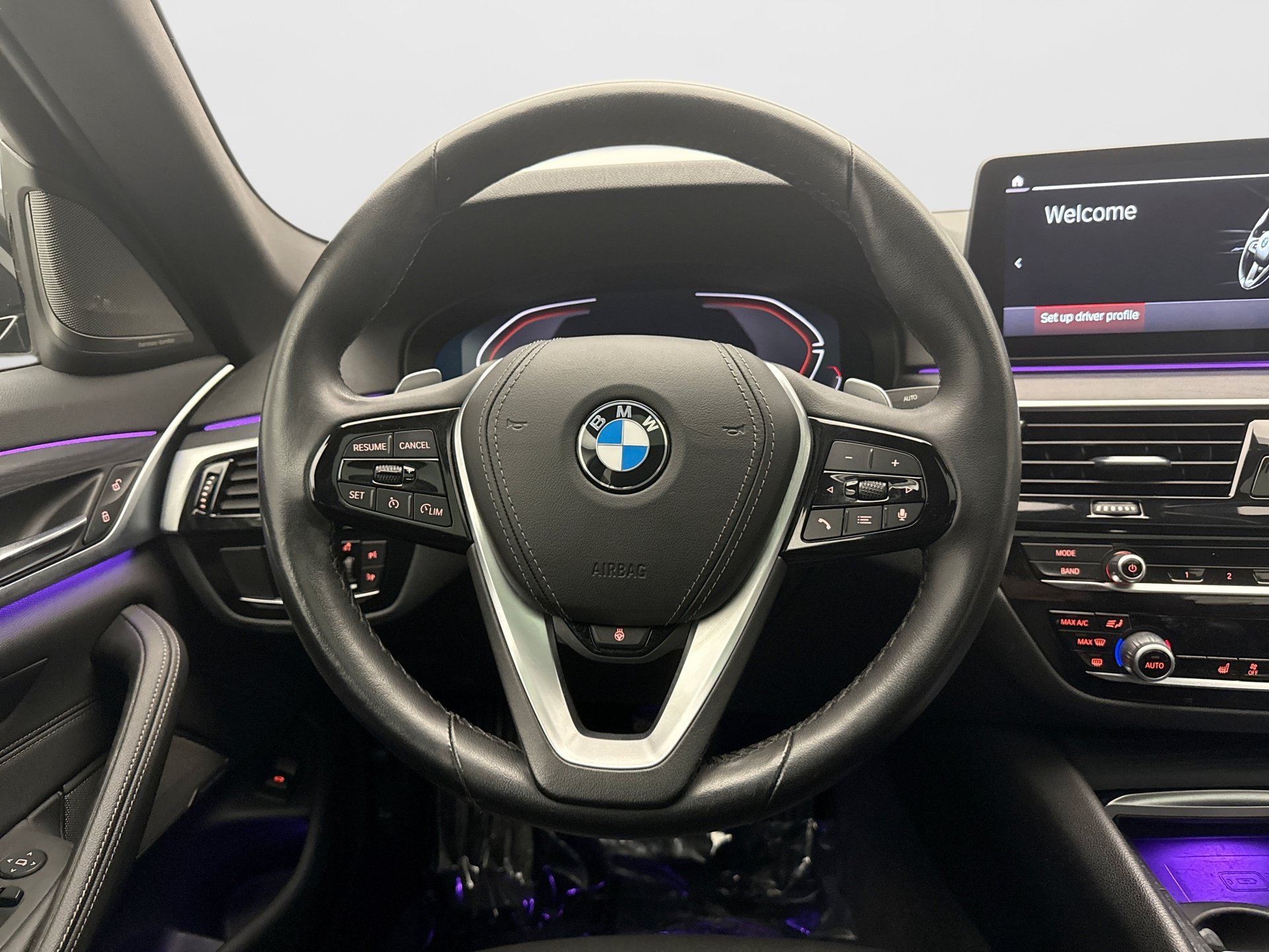 Used 2021 BMW 540i xDrive w/ Premium Package AWD/4WD image 12