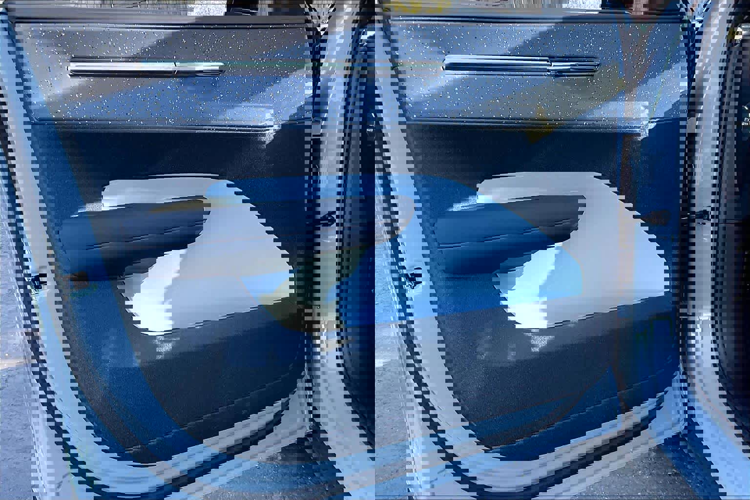 New 2025 Volvo EX30 Ultra w/ Protection Package Premier image 24