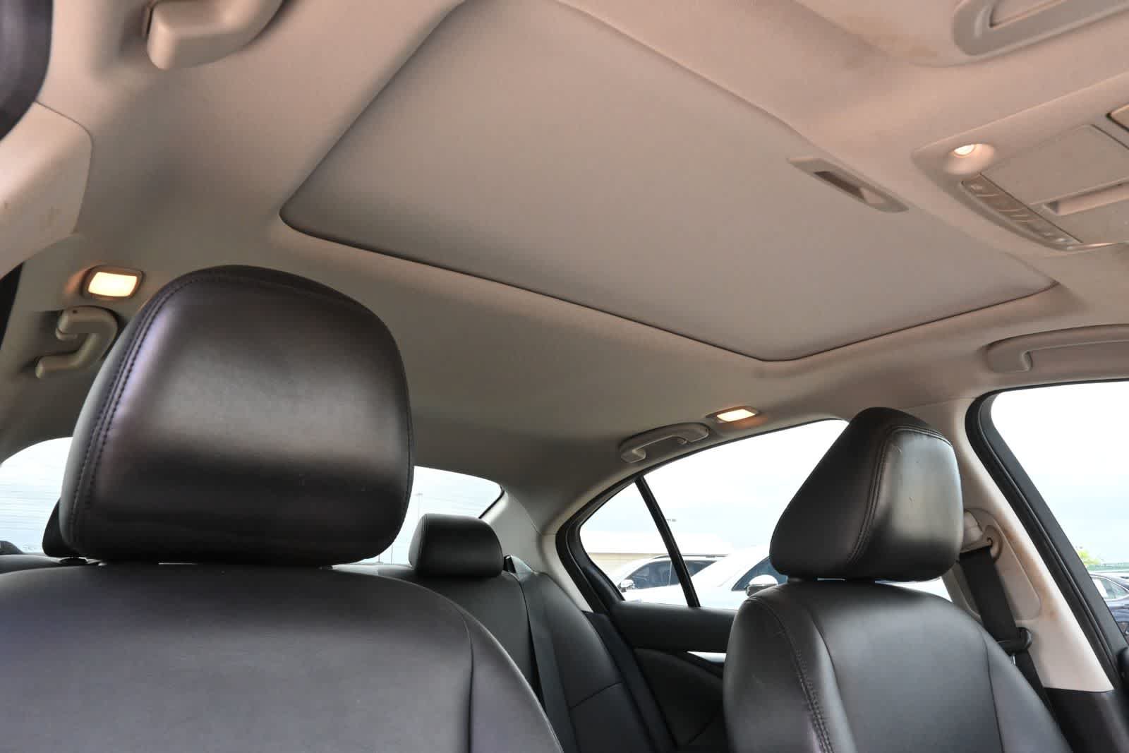 Used 2018 INFINITI Q50 Luxe AWD/4WD image 25