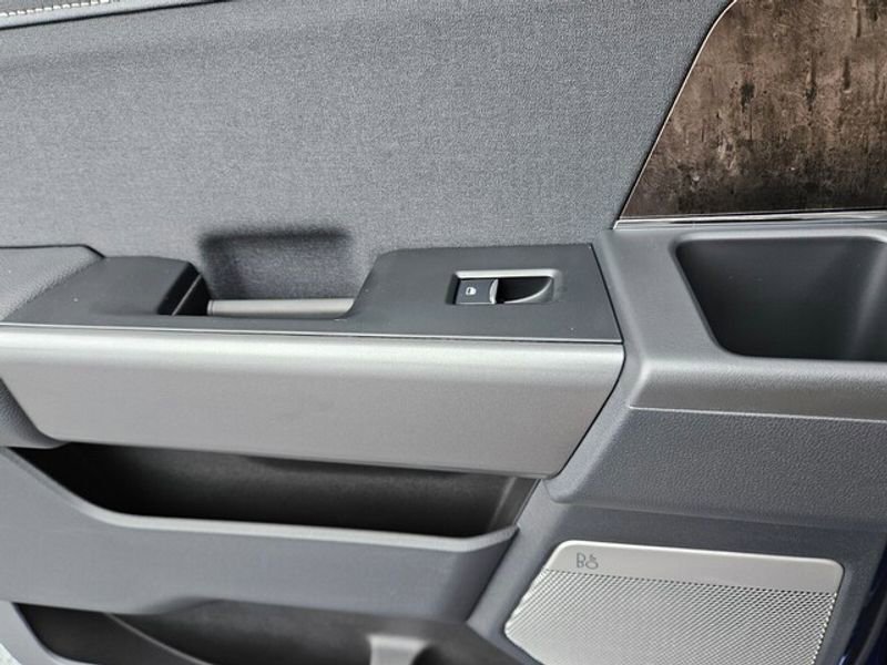 New 2026 Ford F250 Lariat image 10