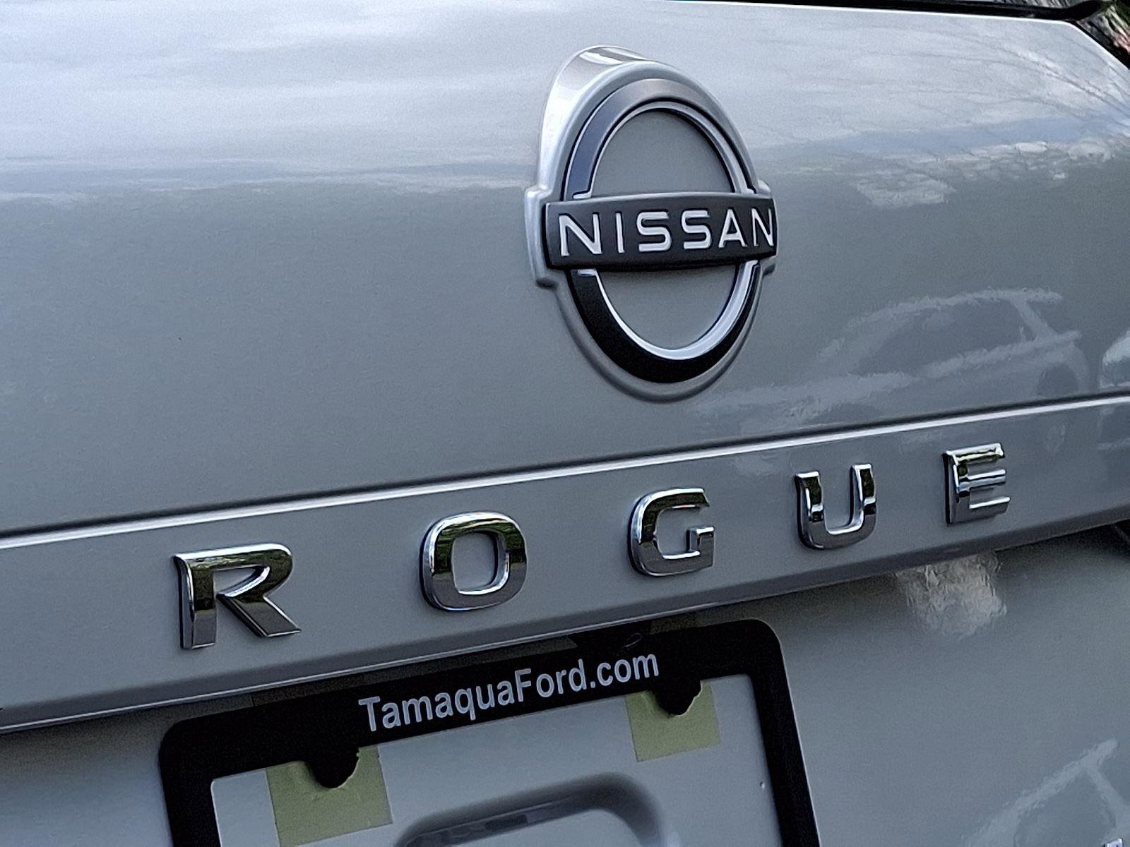 Used 2023 Nissan Rogue SV AWD/4WD image 28