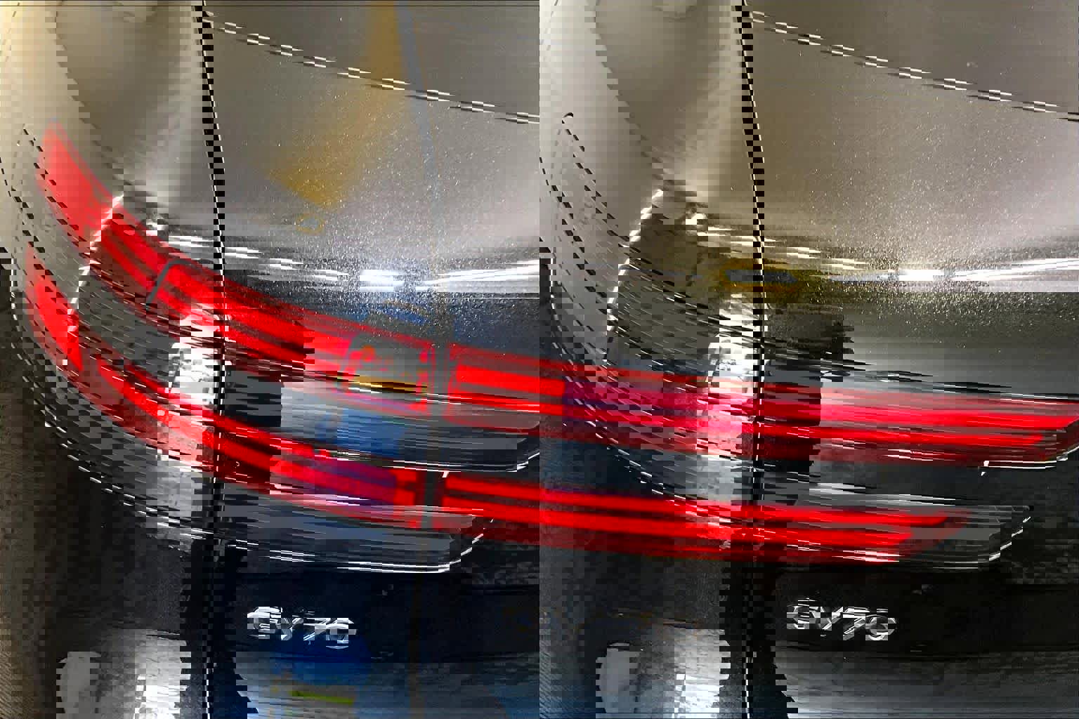 Used 2023 Genesis GV70 2.5T w/ Sport Prestige Package image 28