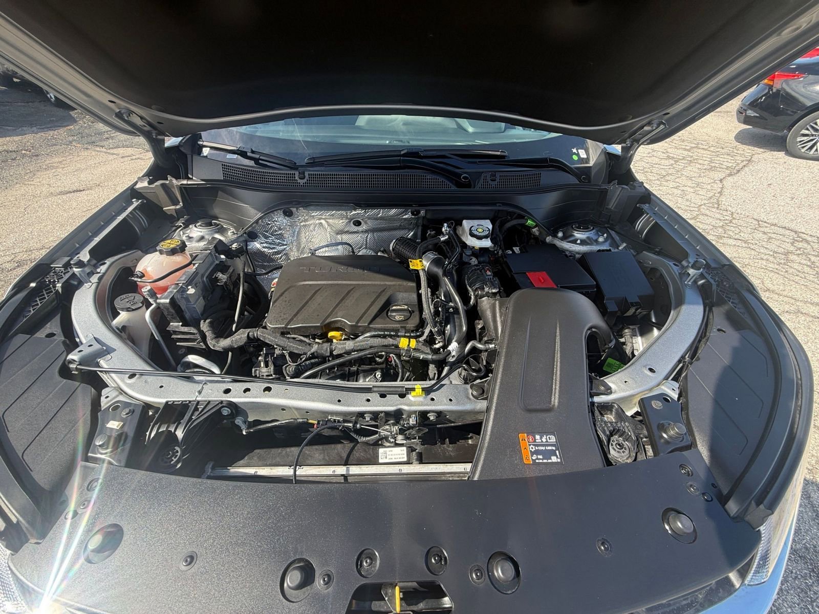 Used 2025 Chevrolet Trax LT w/ LT Convenience Package image 31