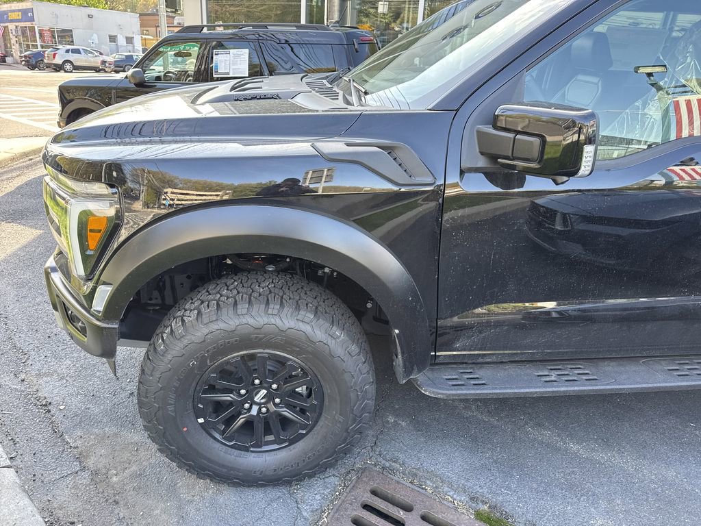 New 2026 Ford F150 Raptor AWD/4WD image 9