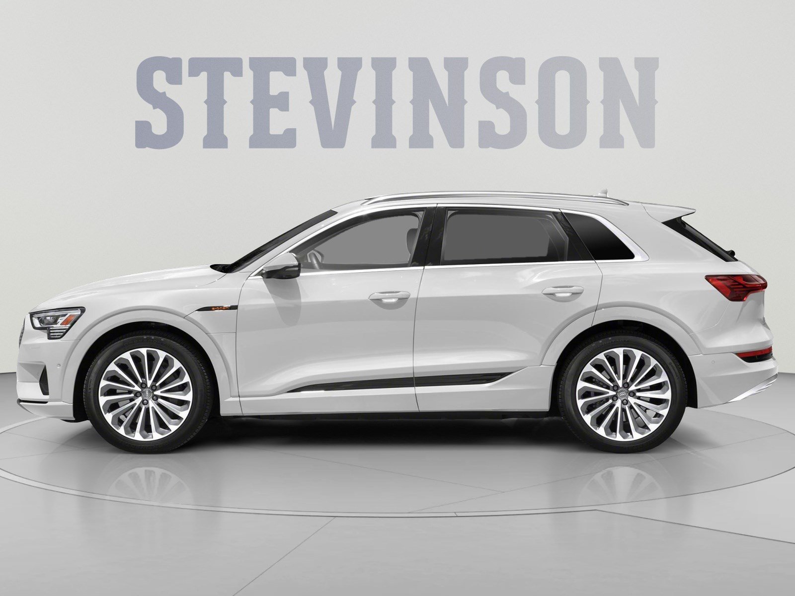 Used 2021 Audi e-tron Premium w/ Convenience Plus Package AWD/4WD image 3