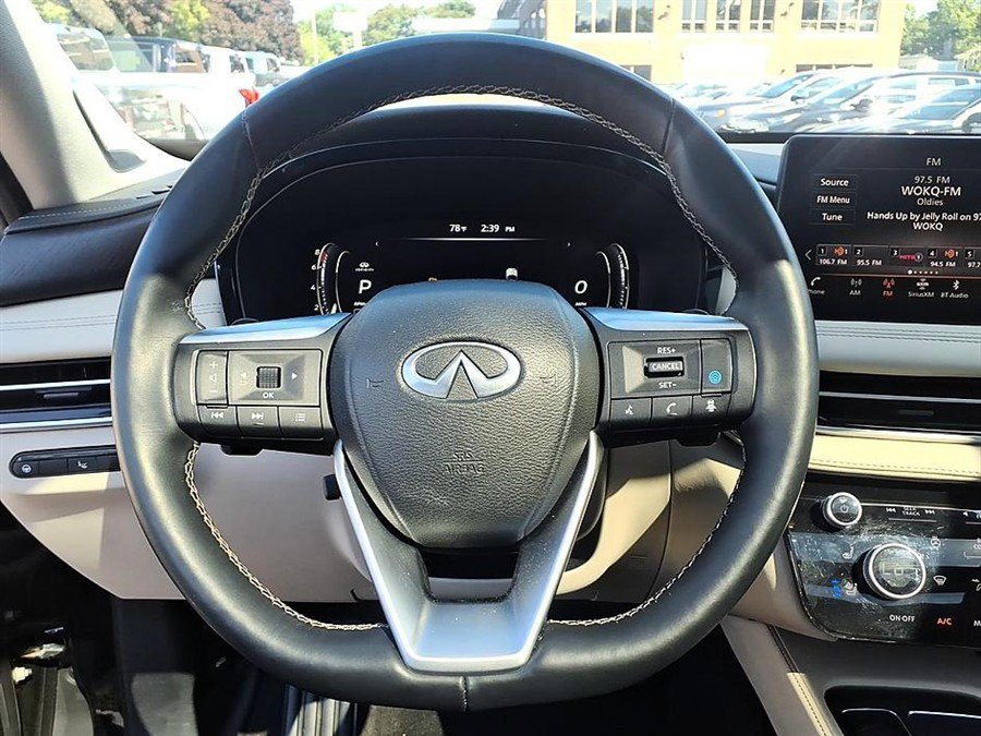 Used 2023 INFINITI QX60 Sensory w/ Vision Package AWD/4WD image 29