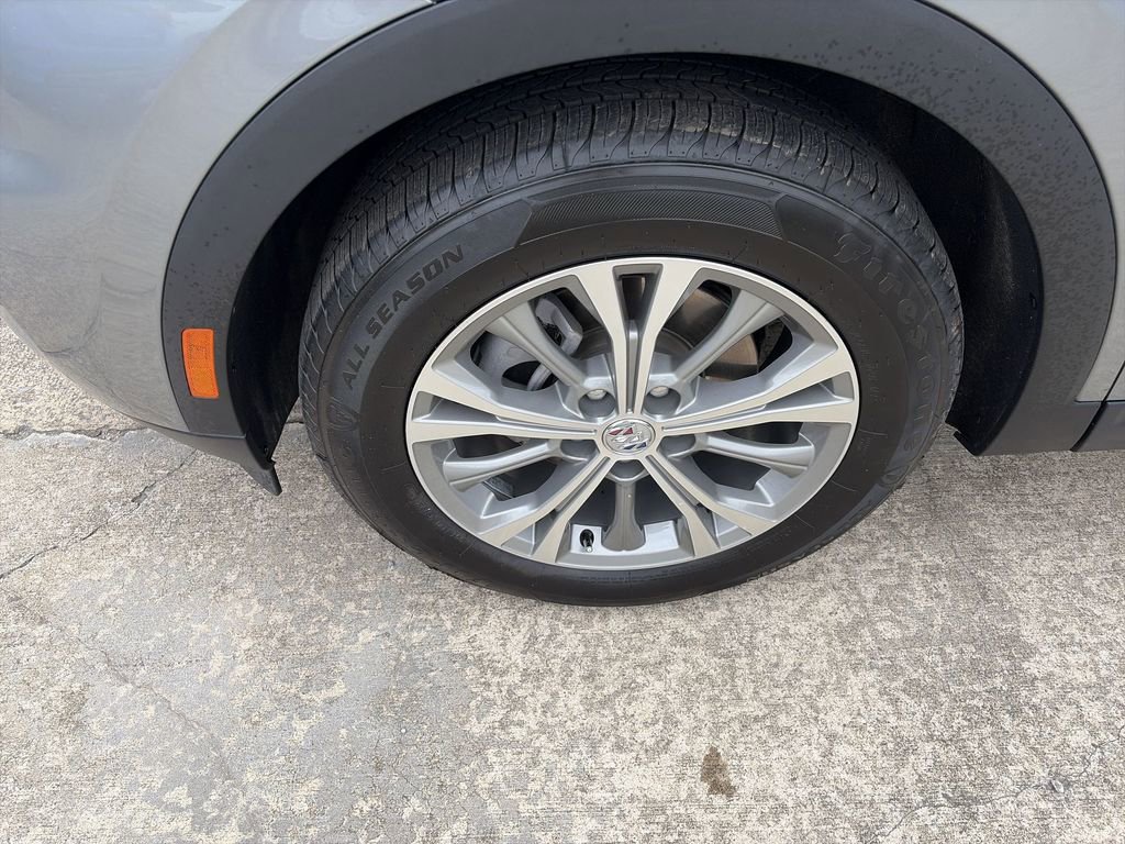 Used 2023 Buick Envision Preferred image 10
