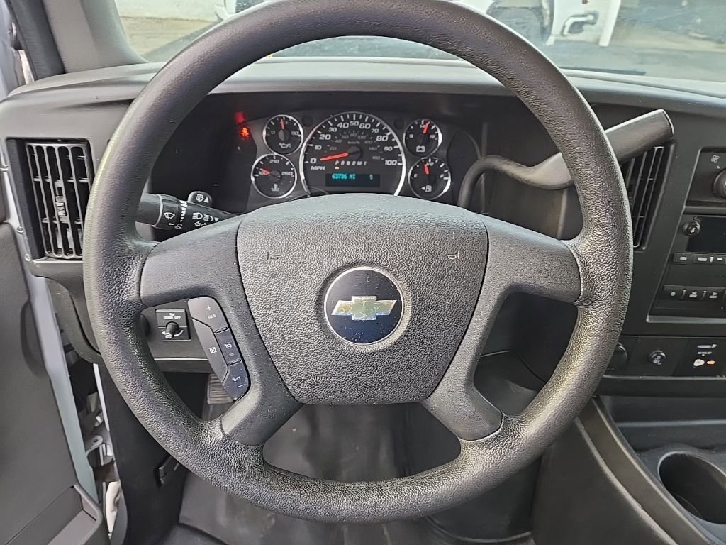 Used 2019 Chevrolet Express 3500 Extended w/ Driver Convenience Package RWD image 11