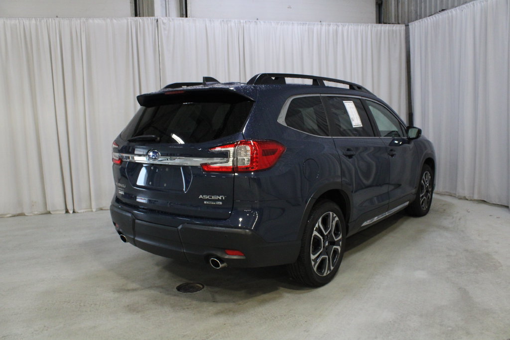 Used 2024 Subaru Ascent Limited AWD/4WD image 28
