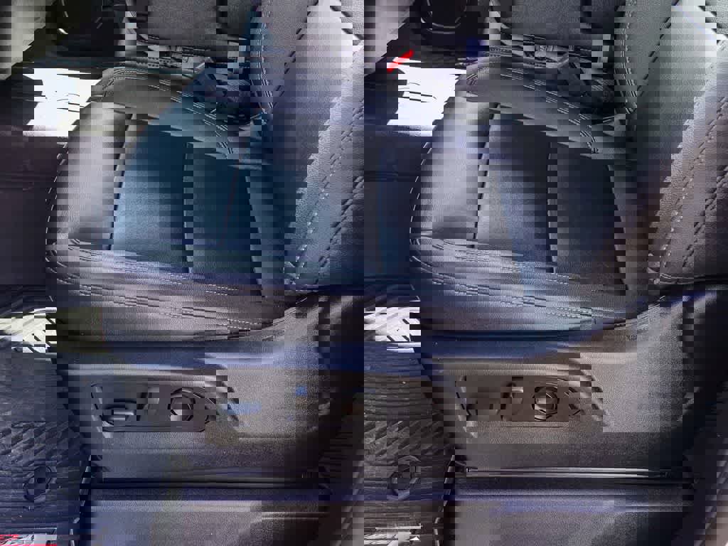 Used 2024 Chevrolet Silverado 2500 LT w/ All Star Edition image 21