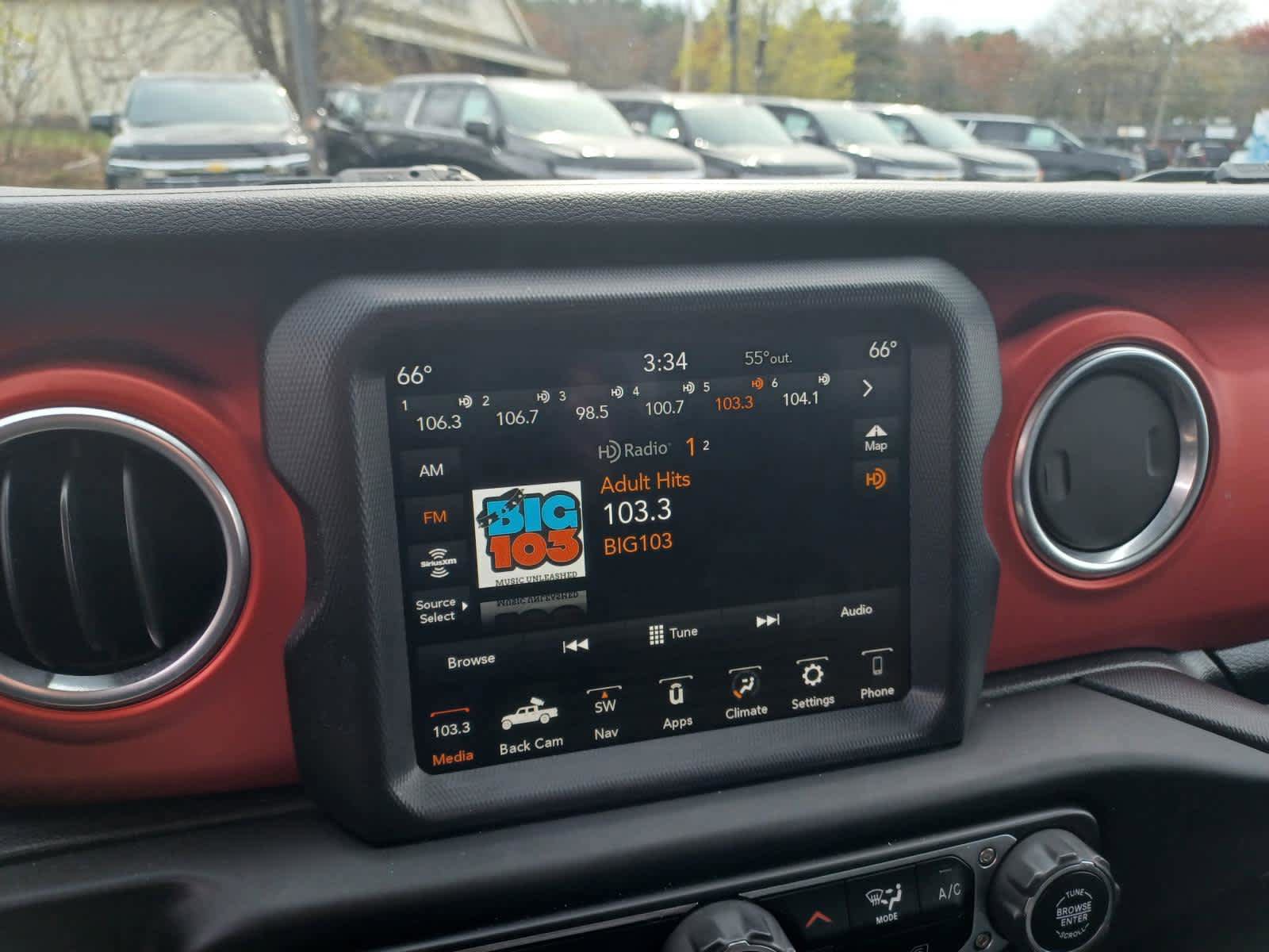 Used 2020 Jeep Gladiator Rubicon AWD/4WD image 11