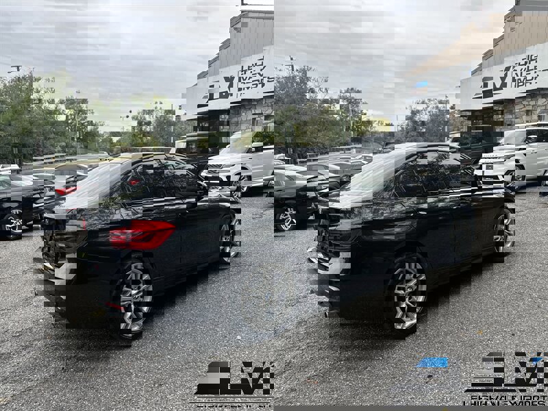 Used 2017 BMW 340i xDrive Sedan image 7