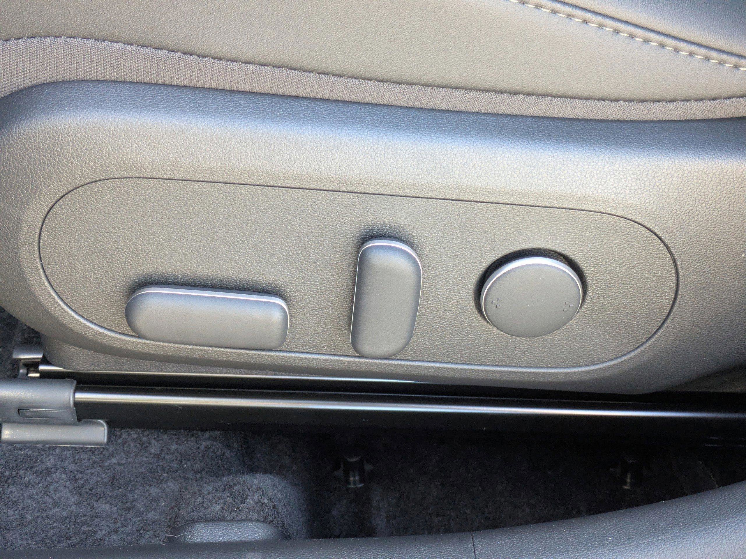 New 2026 Hyundai Kona Limited image 30