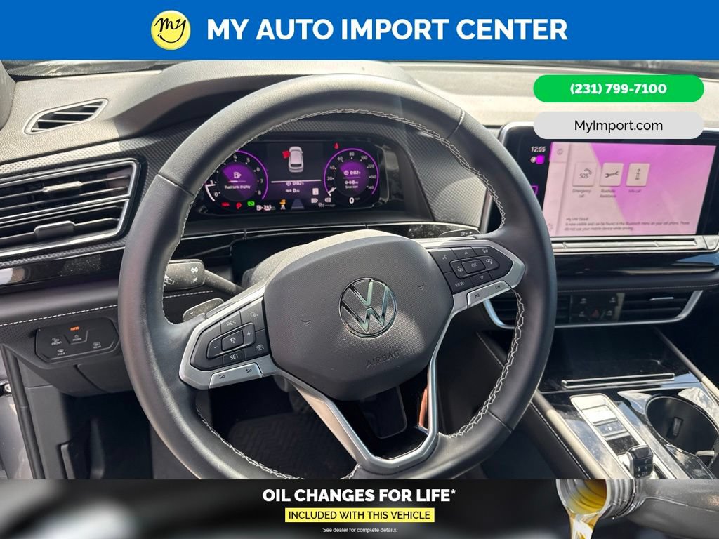 Used 2025 Volkswagen Atlas Cross Sport SEL AWD/4WD image 9