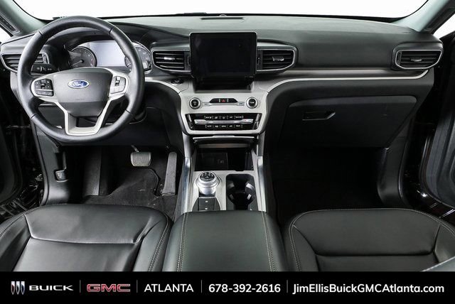 Used 2022 Ford Explorer XLT w/ Equipment Group 202A image 19
