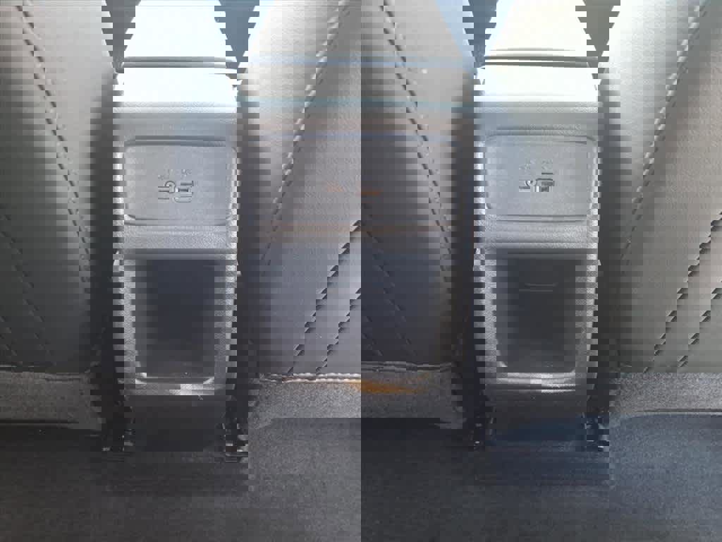 Used 2024 Chevrolet Trax LT w/ Driver Confidence Package image 13