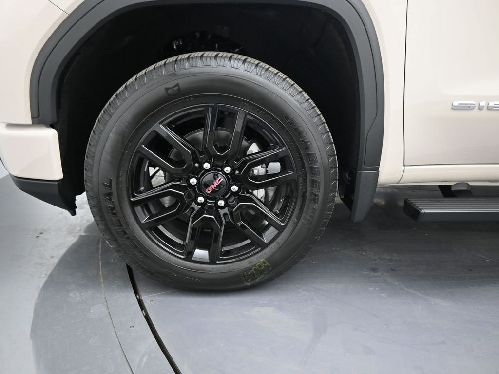 New 2026 GMC Sierra 1500 Pro w/ Graphite Edition image 8