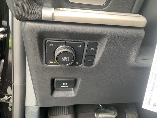 New 2025 Ford Expedition Active AWD/4WD image 20