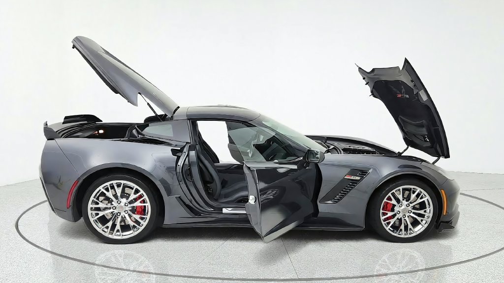 Used 2017 Chevrolet Corvette Z06 RWD image 15