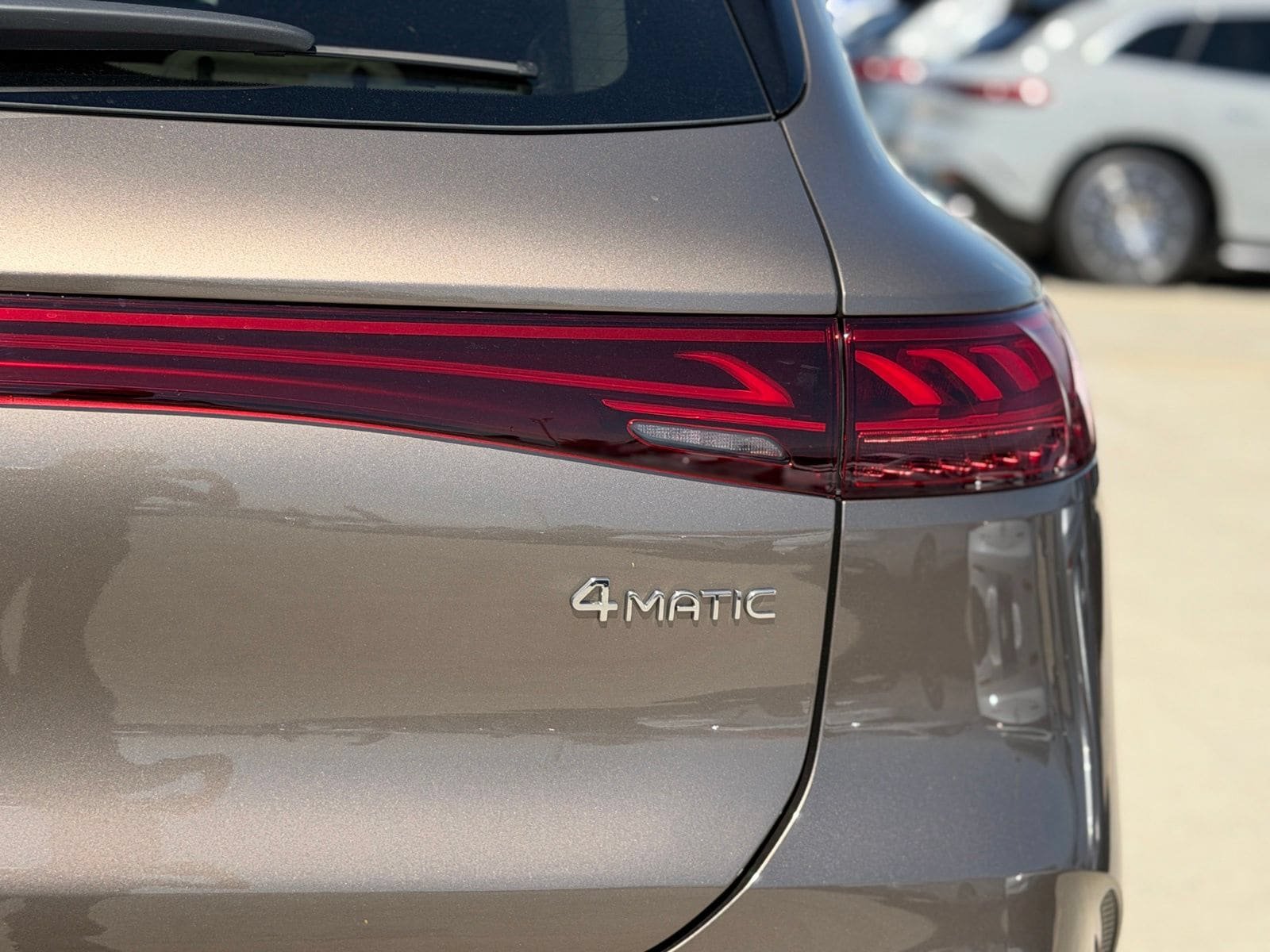 New 2026 Mercedes-Benz EQS 400 4MATIC SUV image 12