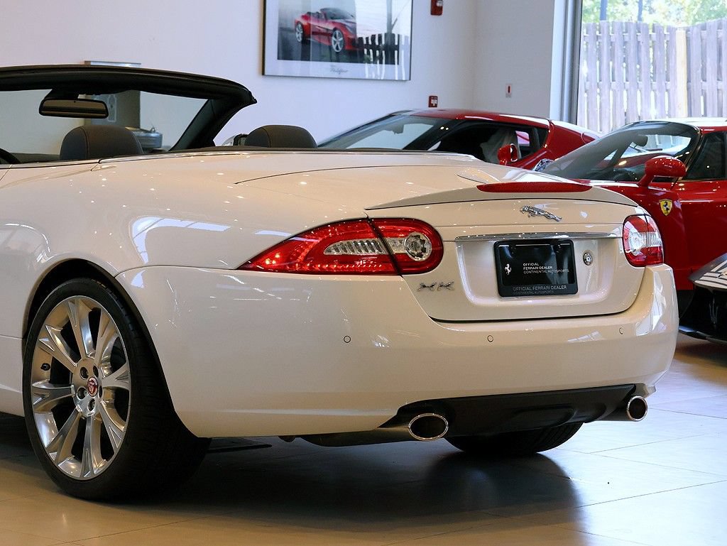 Used 2014 Jaguar XK Convertible RWD image 33