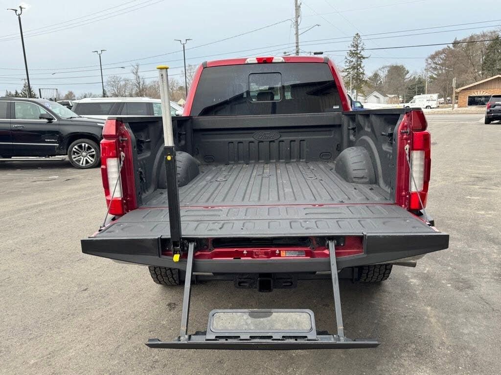 Used 2019 Ford F250 King Ranch w/ Chrome Package image 8