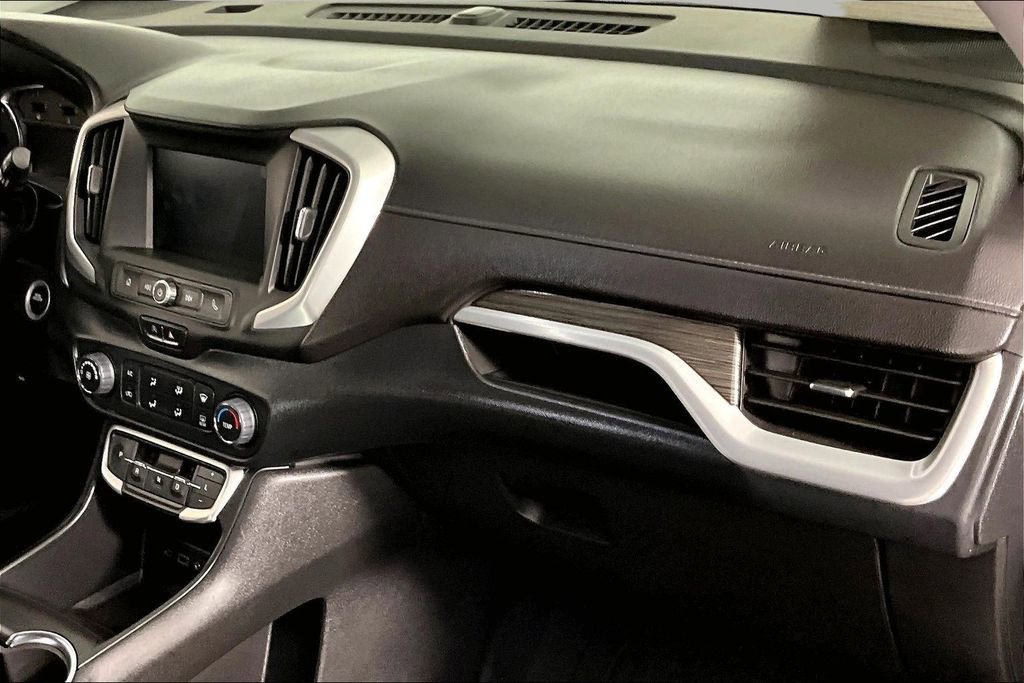 Used 2023 GMC Terrain SLE w/ Elevation Edition FWD image 25