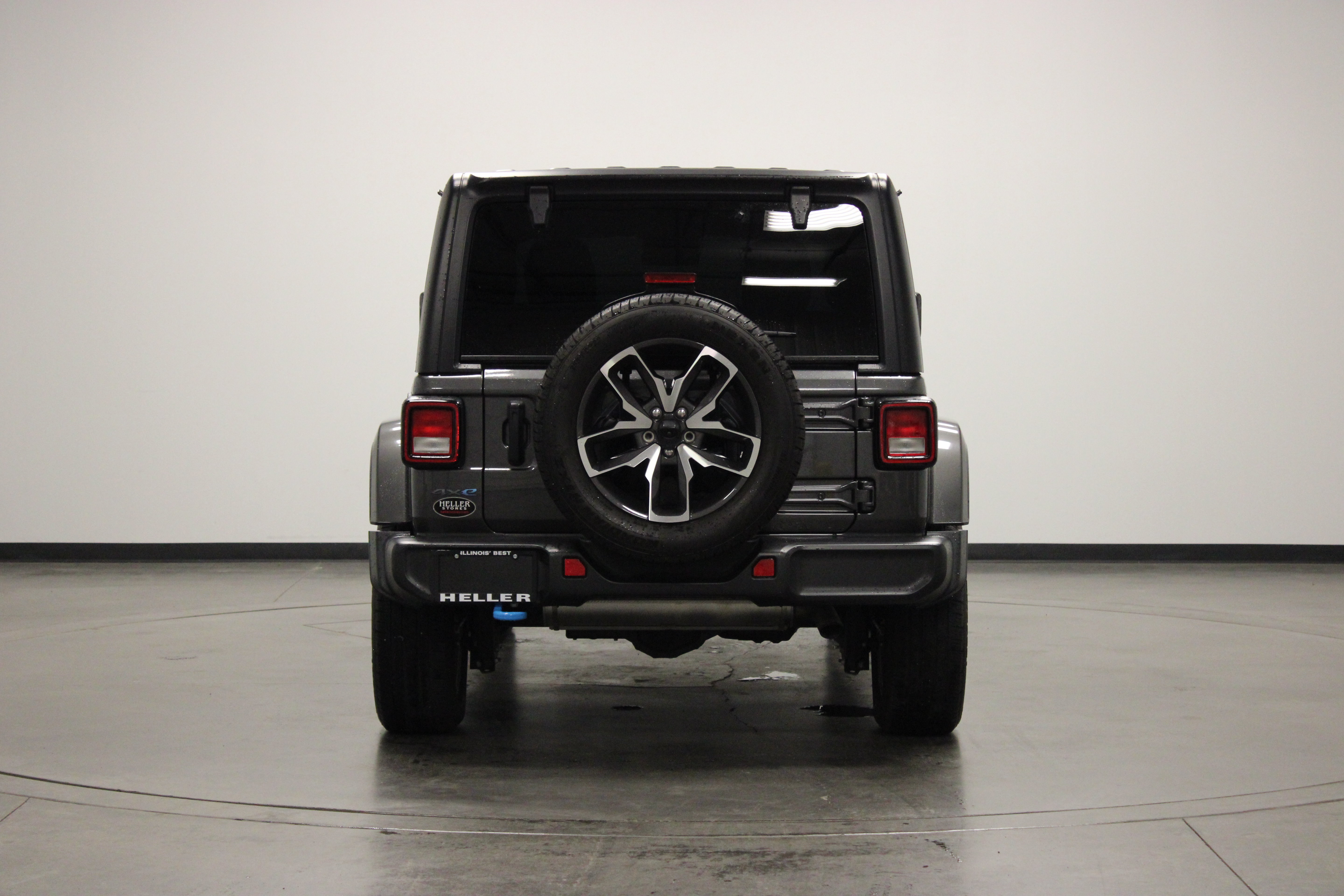 Used 2024 Jeep Wrangler Unlimited AWD/4WD image 7