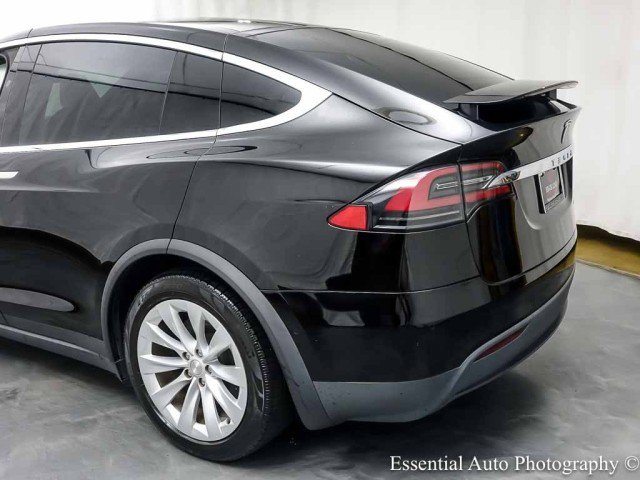 Used 2021 Tesla Model X Long Range AWD/4WD image 10