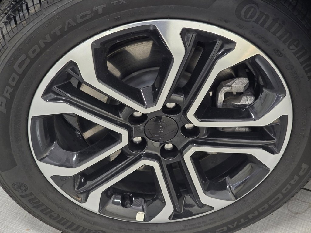 Used 2024 Jeep Compass Limited image 9