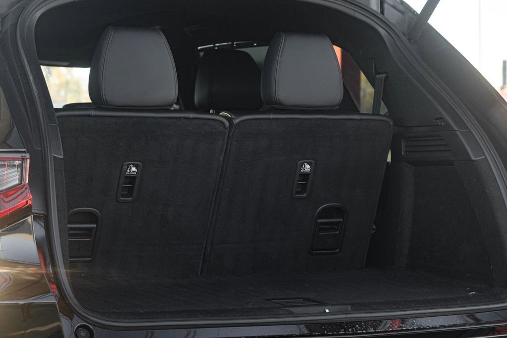 Used 2023 Acura MDX A-Spec image 41