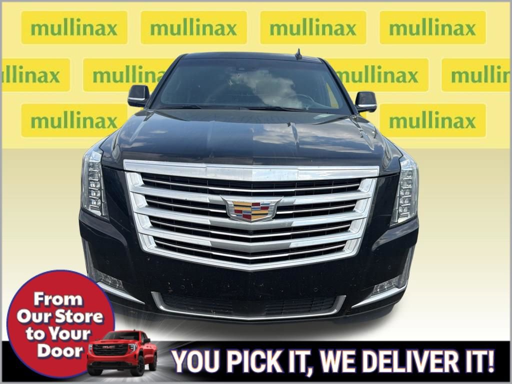 Used 2016 Cadillac Escalade Platinum image 2