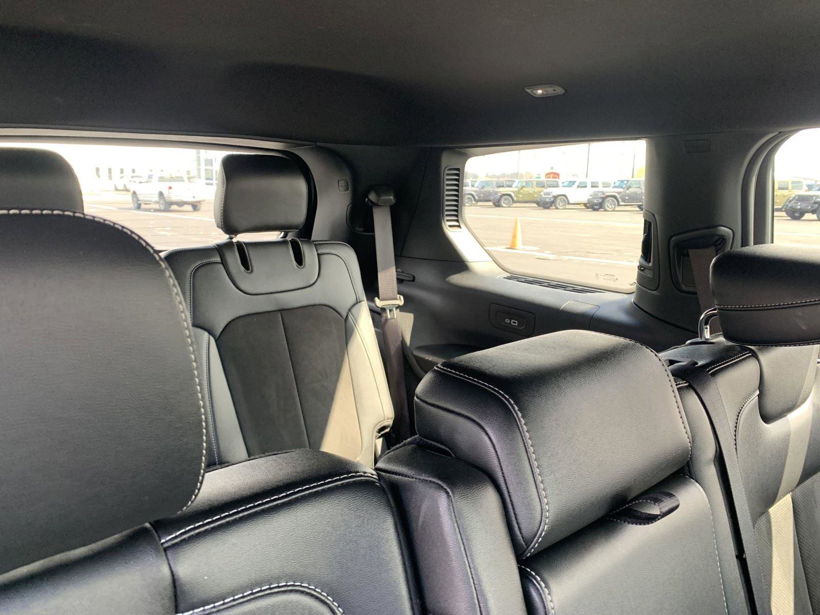 Used 2024 Jeep Grand Cherokee L Altitude image 13