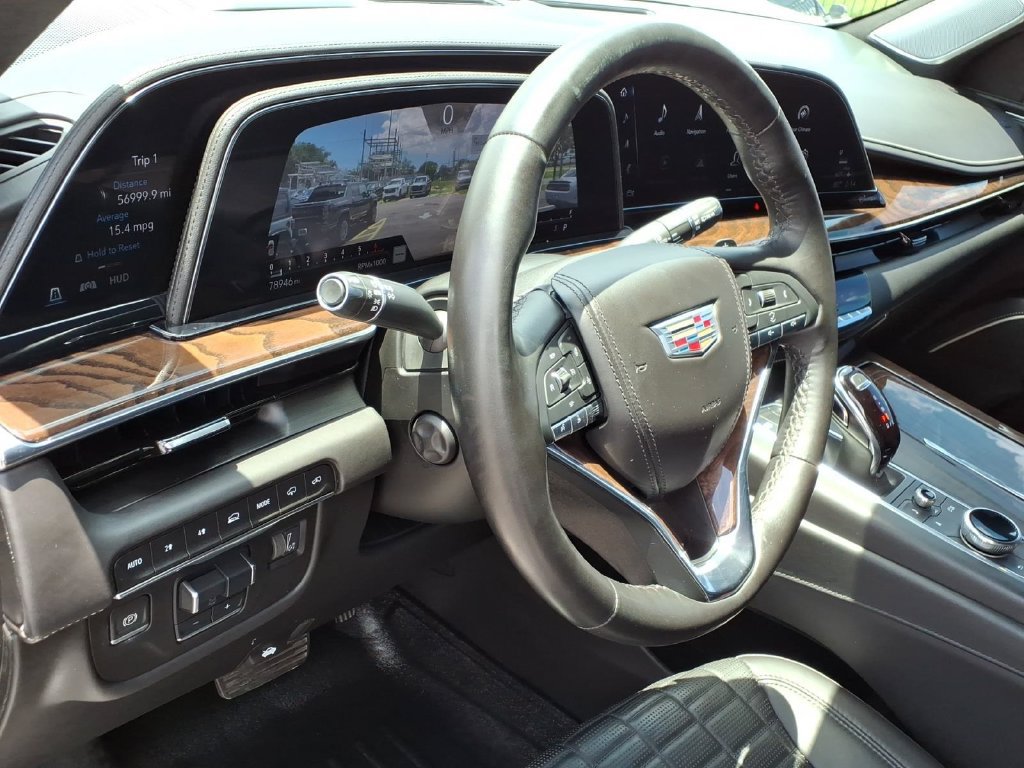 Used 2022 Cadillac Escalade Sport Platinum w/ LPO, ONYX Package AWD/4WD image 33