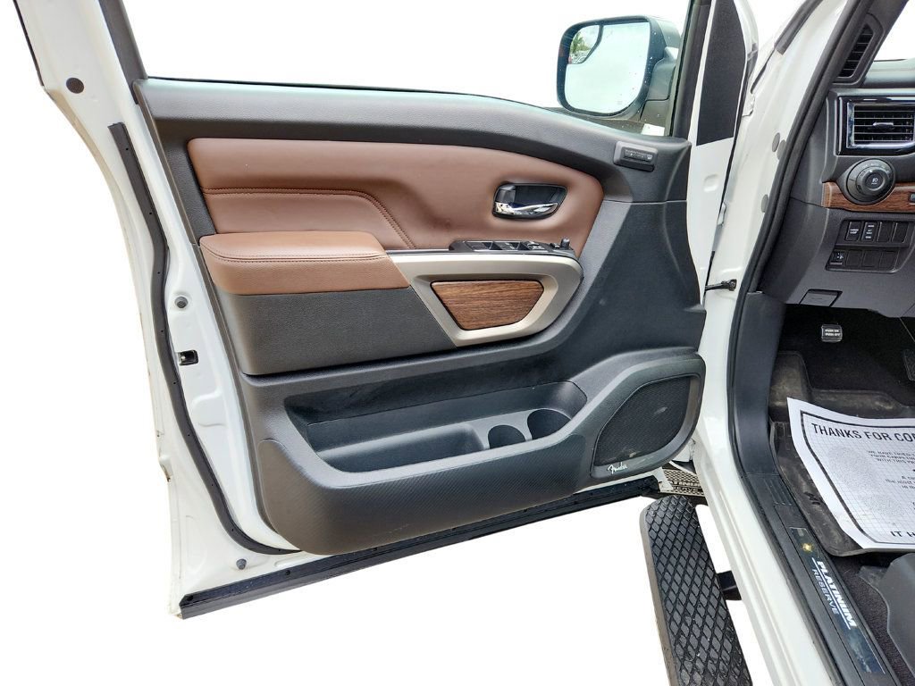 Used 2024 Nissan Titan Platinum Reserve w/ Moonroof Package image 10